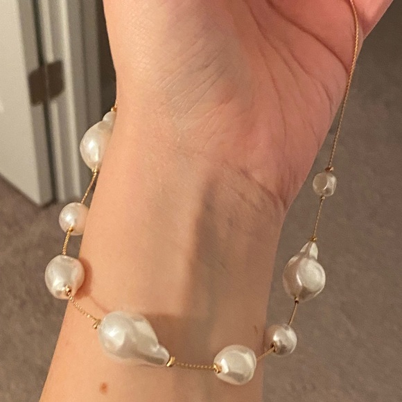 NWOT Pearl Necklace 😍 - Picture 13 of 16